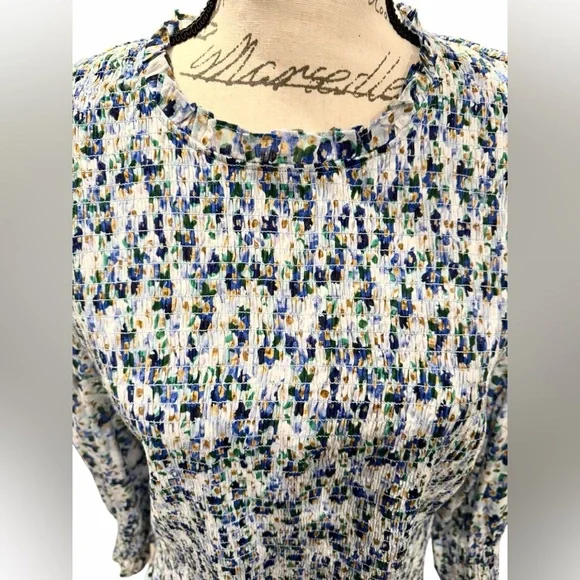 Veronica Beard Kali Smocked Blue and White Floral Blouse Women’s Size 14 - Picture 5 of 14
